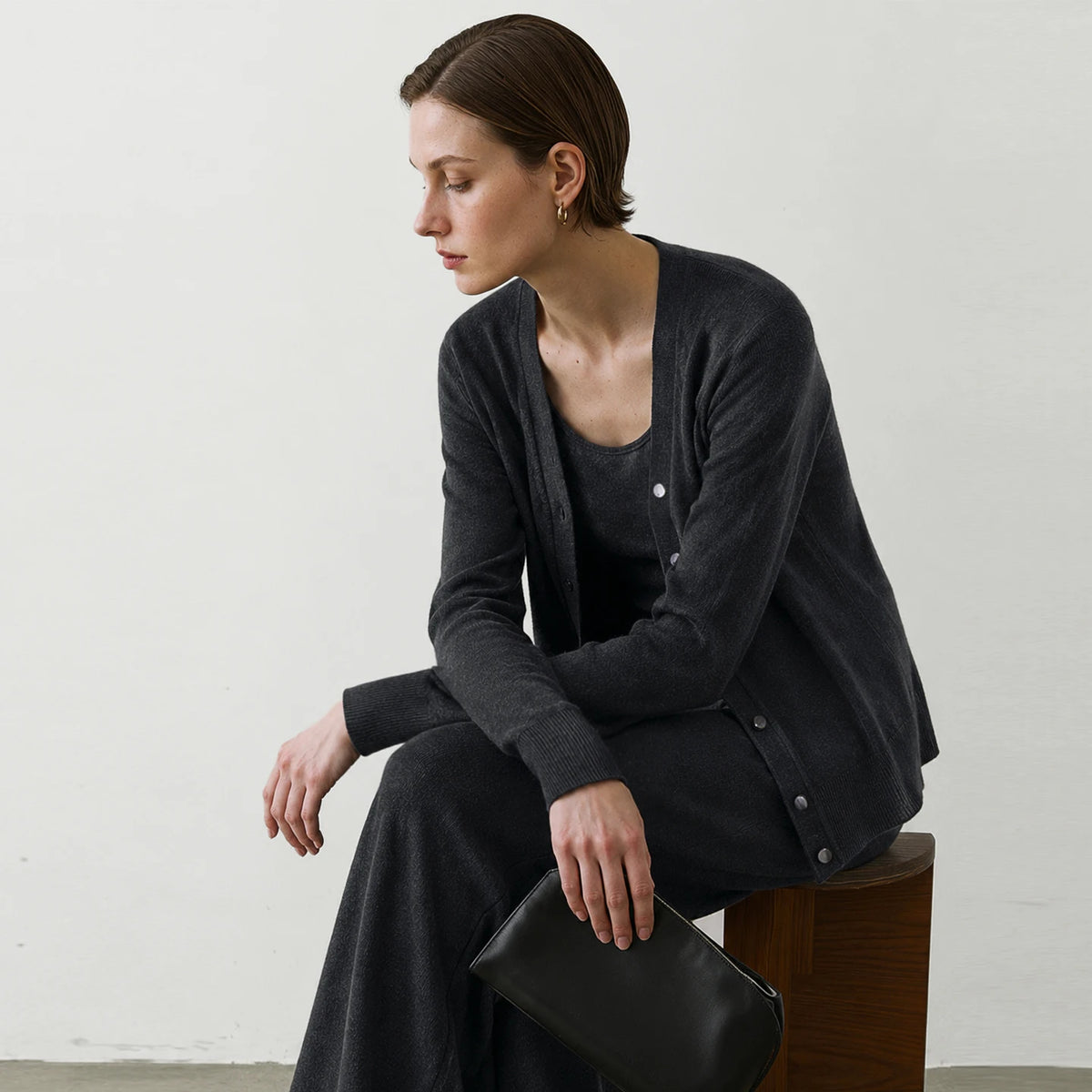 Mulberry Silk Blend V-Neck Cardigan - Elegant Knit Long Sleeve Top