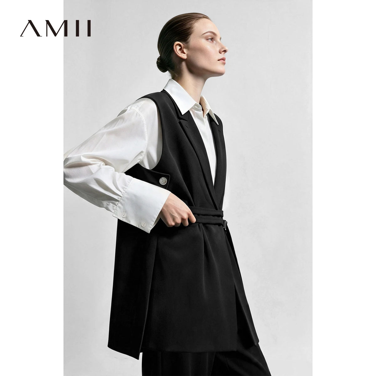 Women's Minimalist Long Draped Vest Jacket - Autumn Commuter Coat