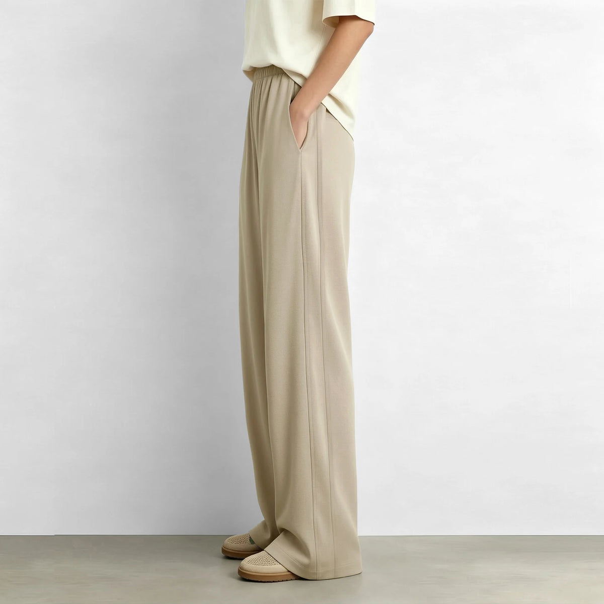 Women's Wide Leg Pants - Minimalist Loose Fit Commuter Trousers
